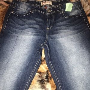 Women’s LEI boot cut jeans